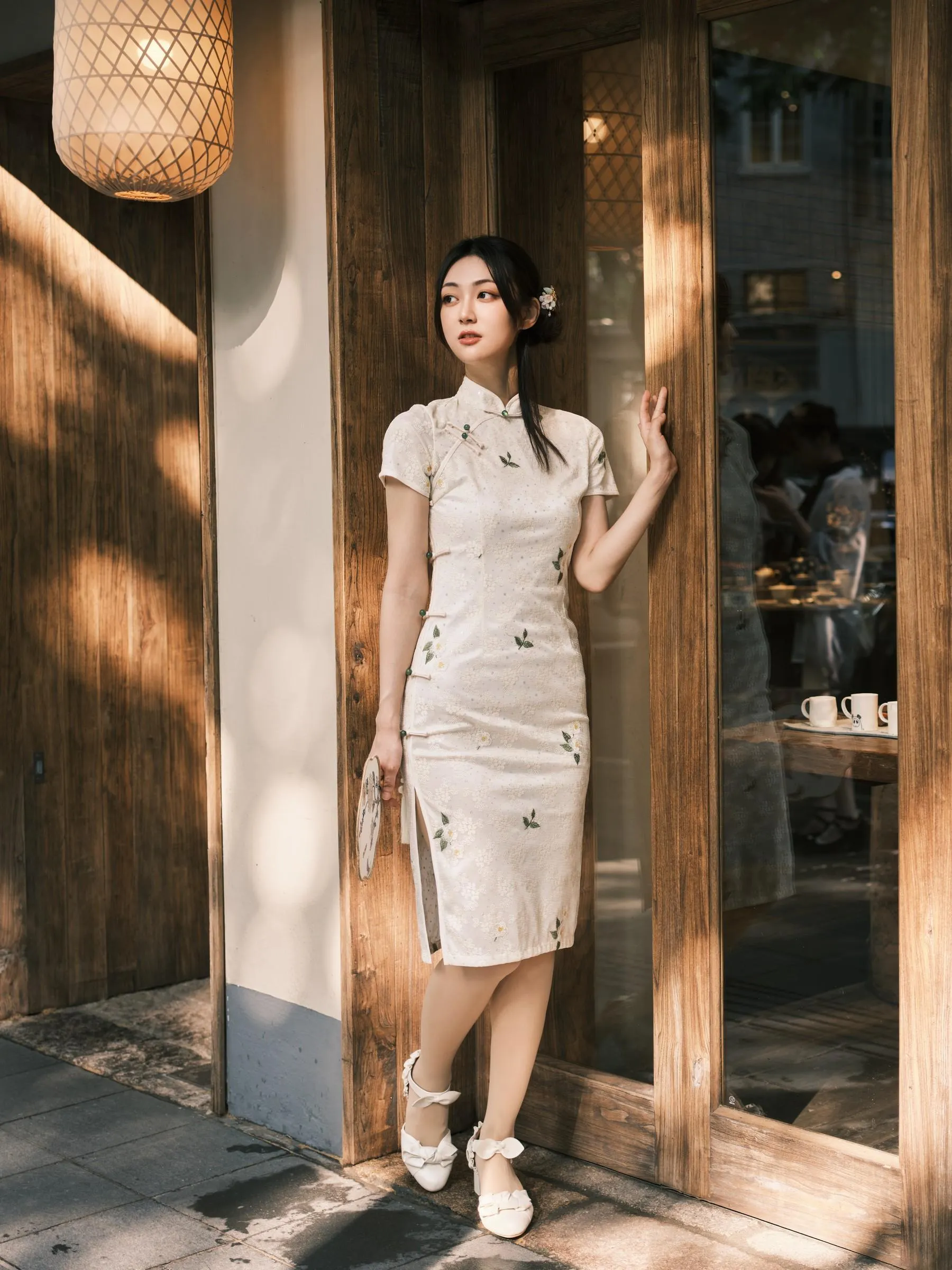 [YITUYU艺图语]2022.07.27 现代旗袍 飞鸟咕咕- [47P]插图1
